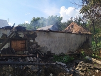 На Рівненщині мало не згоріли відразу дві будівлі (ФОТО)