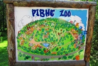 «Літній Миколай» обдарував Рівненський зоопарк (ФОТО)