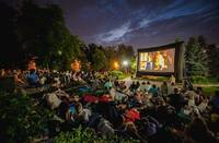 У парку Шевченка можна буде безкоштовно подивитись кіно під зорями 