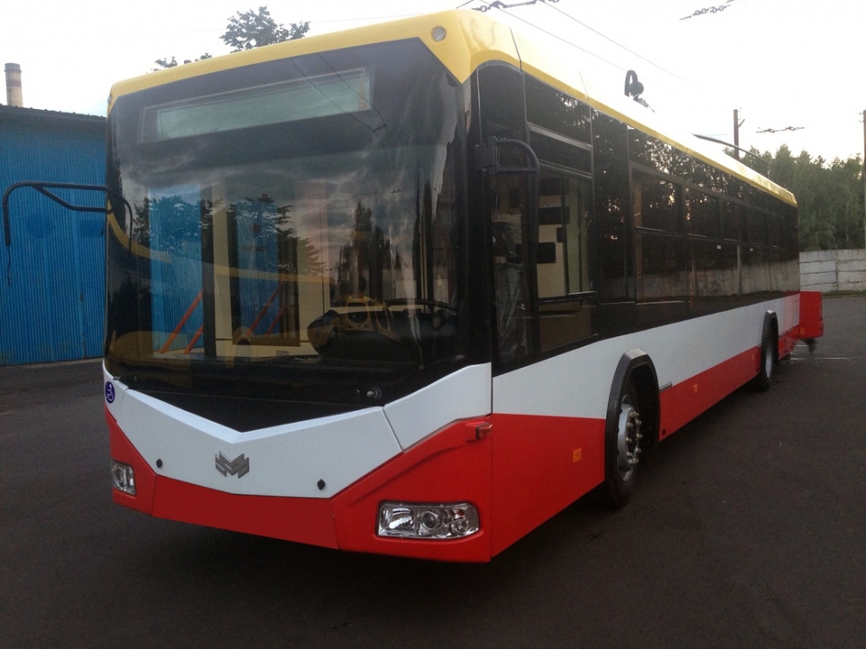 Тролейбус моделі 321 з "Белмашу". Такий їздить в Одесі