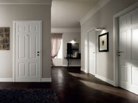 Чому перед виходом з дому потрібно зачиняти двері в усіх кімнатах: народні прикмети