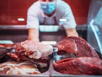 В Україну ввезли 4 тонни небезпечного м'яса з Польщі