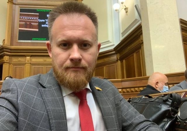 Народний депутат Юрій Камельчук від "СН" -- один із найвідоміших ковид-дисидентів в Україні