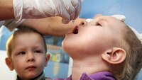Через спалах поліомієліту на Рівненщині вакцинують близько 67 тисяч дітей