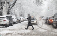 На дорогах – ковзанка, снігом – «не пахне»: якою буде погода у Рівному