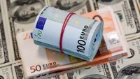 Українцям доведеться платити більше: долар і євро різко змінили курс