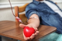 Донорів крові терміново шукають у Рівному: потреба у двох групах