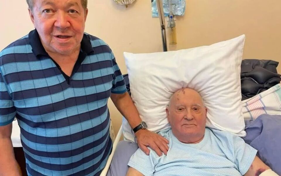 Михайло Горбачов лежить у лікарні