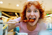 Чарівне правило 85/15: можна їсти швидкоїжу та солодощі без шкоди для фігури 