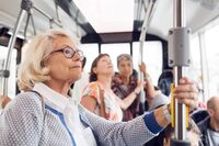 Проїзд безкоштовний, але не зовсім: коли пенсіонерам доведеться платити