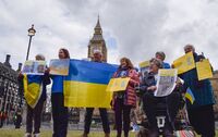 Українці можуть втратити право на легальне перебування в одній із країн Європи: що потрібно зробити до 31 серпня