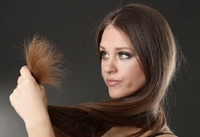 Як позбутися посічених кінчиків волосся (ПОРАДИ)