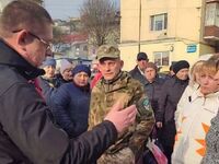 Помер після візиту до ТЦК: жителі Тернопільщини вийшли на протест
