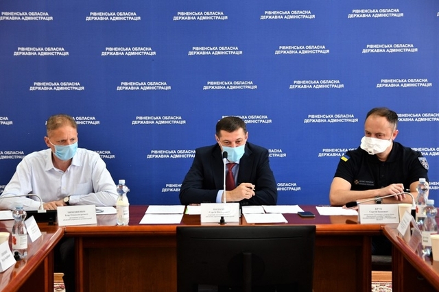 Сергій Крук - праворуч. Фото: Рівненська ОДА