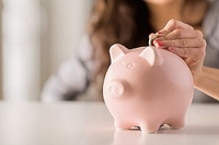 Вчимося накопичувати гроші: 6 порад для тих, хто живе одним днем
