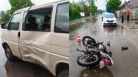 «Думала, що вcтигне»: на Рівненщині 20-річна водійка не пропустила мотоцикліста (ФОТО)