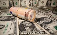Долар чи євро: в якій валюті зараз краще тримати заощадження?