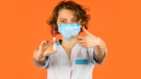 Вакцинованих проти коронавірусу за кордоном перевірятимуть в Україні