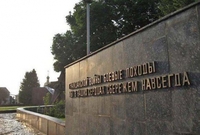 На Дубенському кладовищі зник радянський напис