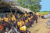 З Лондона до Африки: 14 річний хлопець подав до суду на батьків, які обманом завезли його в Гану на навчання 