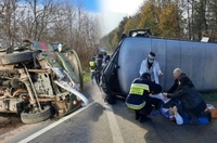 Водій  BMW X5 біля Рівного спричинив виробничу травму двом медикам (ФОТО/ВІДЕО)