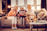 Ностальгічний комфорт: «бабусині» тренди знову популярні в інтер'єрі 