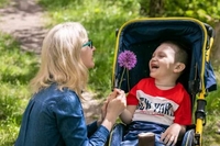 Рівнянка закликала мам дітей з інвалідністю долучитися до флешмобу (ФОТО)