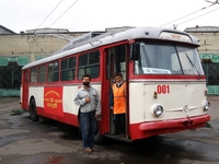 Перший рівненський тролейбус повезе гостей на екскурсію за Першим маршрутом з Першою водійкою