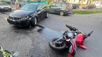 18-річний водій у лікарні: У Рівному легковик збив мотоцикліста (ФОТО) 