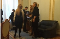 Тимошенко йде на зустріч із Порошенком та БПП. Трохи математики