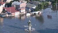 Під водою - цілі райони: як виглядає затоплене місто-герой Херсон? (ФОТО) 