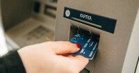 Поповнення банківських карток: у «ПриватБанку» дали поради частині українців