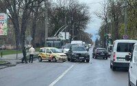 У Рівному на Соборній сталася ДТП: проблеми з громадським транспортом
