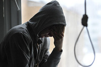 «Не розуміють, що смерть - це назавжди»: експертка прокоментувала хвилю підліткових самогубств 
