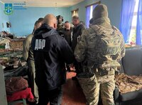 Продавали наркотики у в'язниці: на Рівненщині «накрили» злочинну групу 