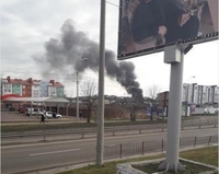 Пожежа сталася неподалік торгових центрів у Рівному (ФОТО)