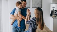 Батькам можуть доплачувати по 7000 гривень на дитину: кого стосується нова пропозиція