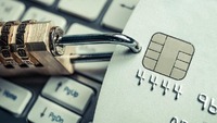 Після «зайвих» 1500 гривень українці масово залишаються без карток