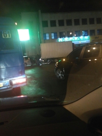 Рух паралізовано: біля ЦУМу – ДТП (ФОТО)