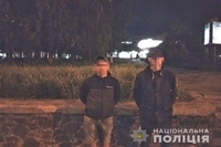 «Заламали» та пограбували: двох зловмисників затримали у Рівному (ФОТО)

