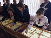 Марина Порошенко зустрілася зі школярами Рівненщини (ФОТО)