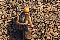 Пенсійний фонд пояснив, кому держава виділить гроші на дрова