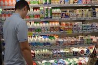 Зовсім не мають користі: які йогурти не варто купувати