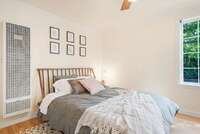 5 речей, які не можна класти на ліжко, аби не притягнути бідність та хвороби: народні прикмети 