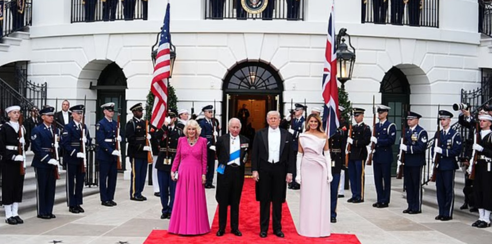 Державна вечеря у США: Чарльз III вразив жартами і подарунком (3 ФОТО)