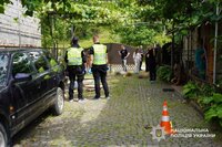 Оскаженілий син жорстоко побив батька і вбив 2 сусідів на Закарпатті 