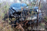 Розбиту машину після смертельної ДТП  чоловік сховав у лісі на Рівненщині 