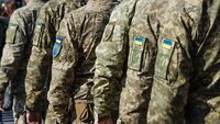 У Міноборони відповіли, чи знизять в Україні мобілізаційний вік   