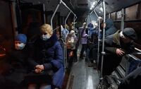 Ворог не дає евакуювати людей: 40 тисяч українців без світла та їжі - лише на Сході