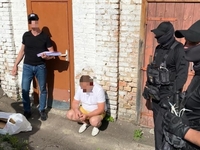 На Рівненщині прокурора викрили на хабарі. Він «продався» за два ноутбуки (ВІДЕО) 